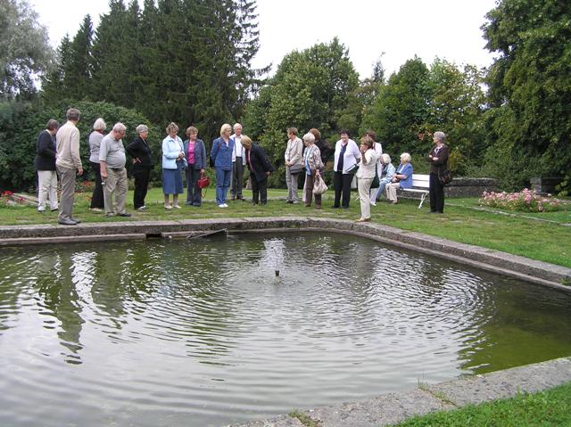Saaren kartanolla
