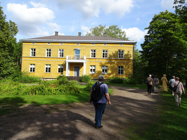 Aamukahvit
